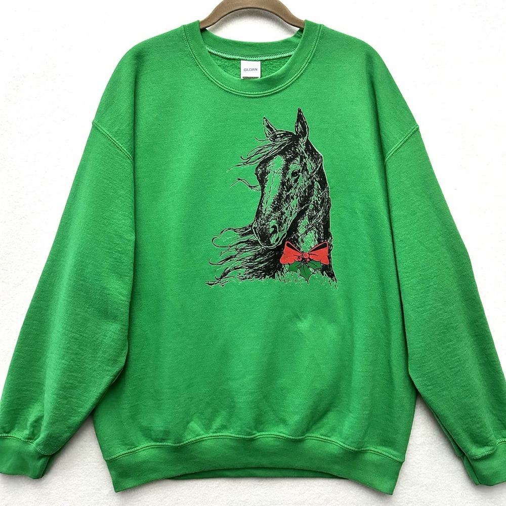 Gilden Horse‎ Christmas Sweater L Large Holly Berries Green Equestrian